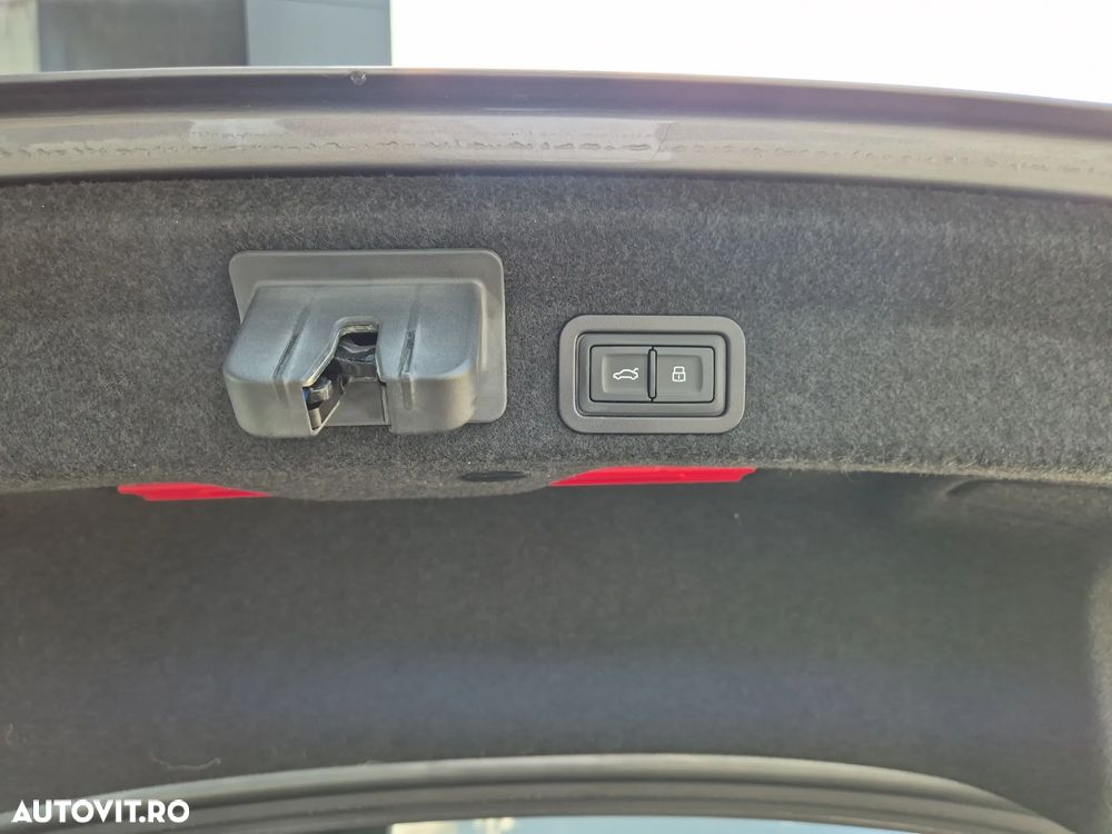 Audi A6 Limuzina 2.0 40 TDI quattro S tronic Sport - 26