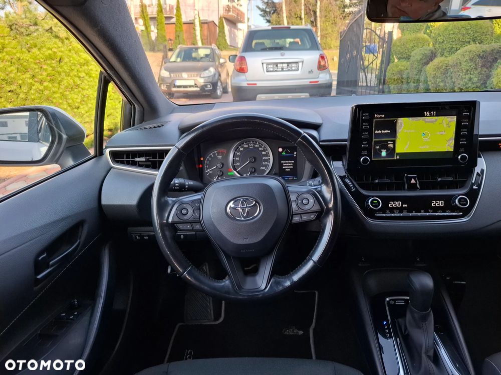 Toyota Corolla 1.8 Business Edition - 17