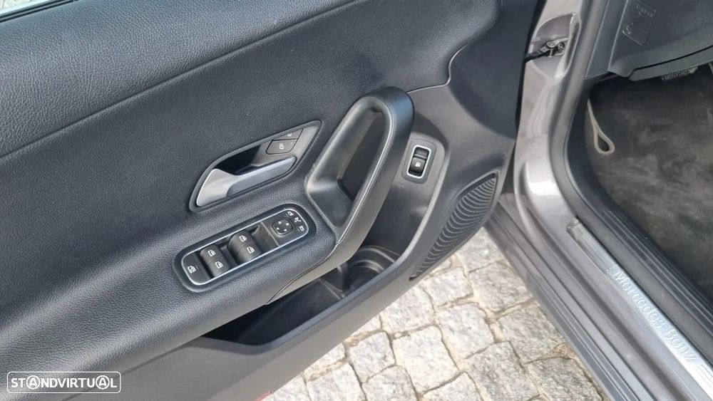 Mercedes-Benz A 250 e Style Plus - 12