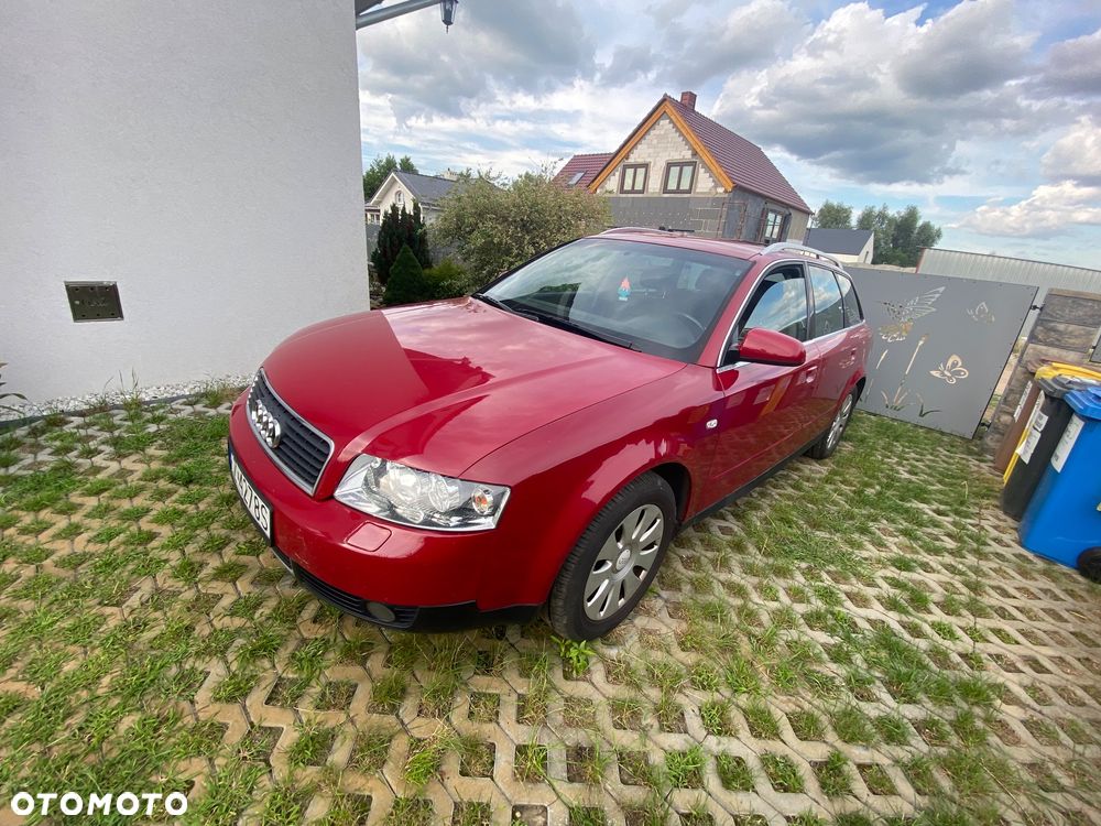 Audi A4 - 1