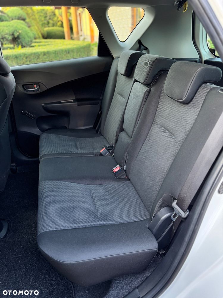 Toyota Verso S 1.33 VVT-i - 16