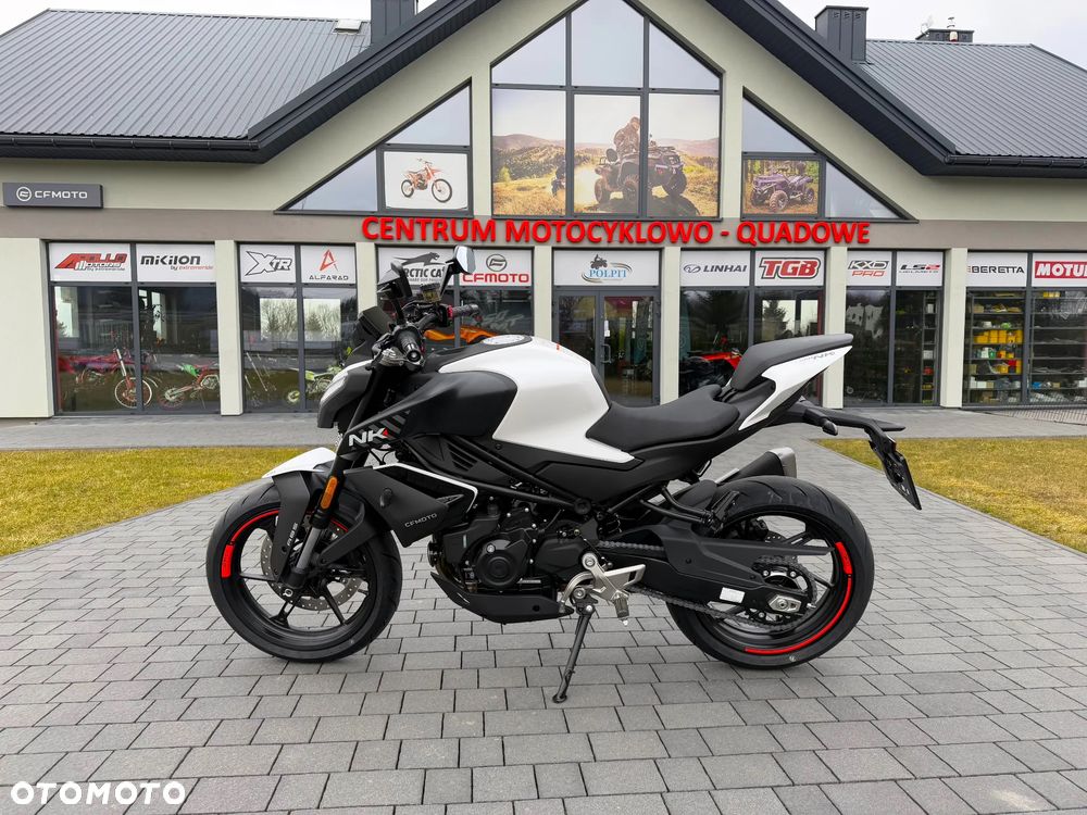 CFMoto 450NK - 3