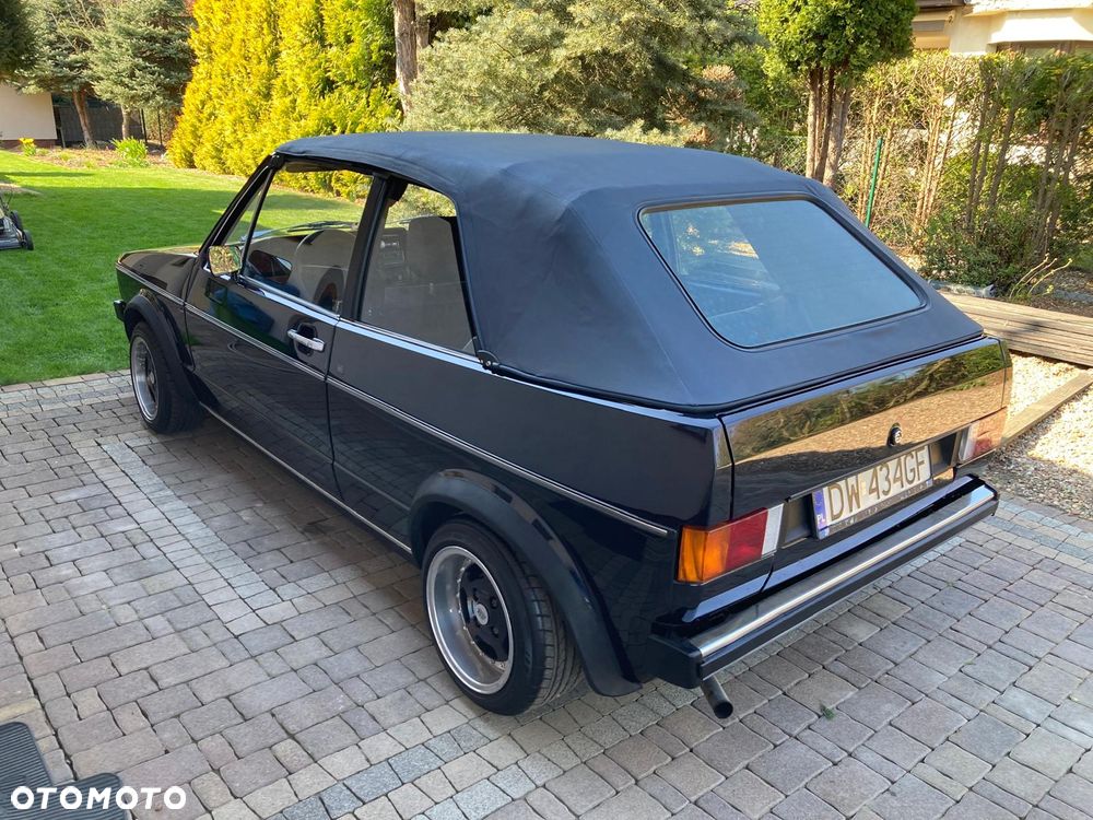 Volkswagen Golf - 2