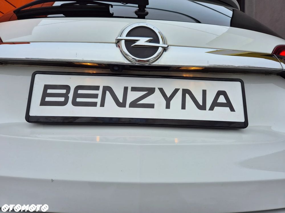 Opel Insignia 2.0 SIDI Turbo 4x4 Innovation - 10