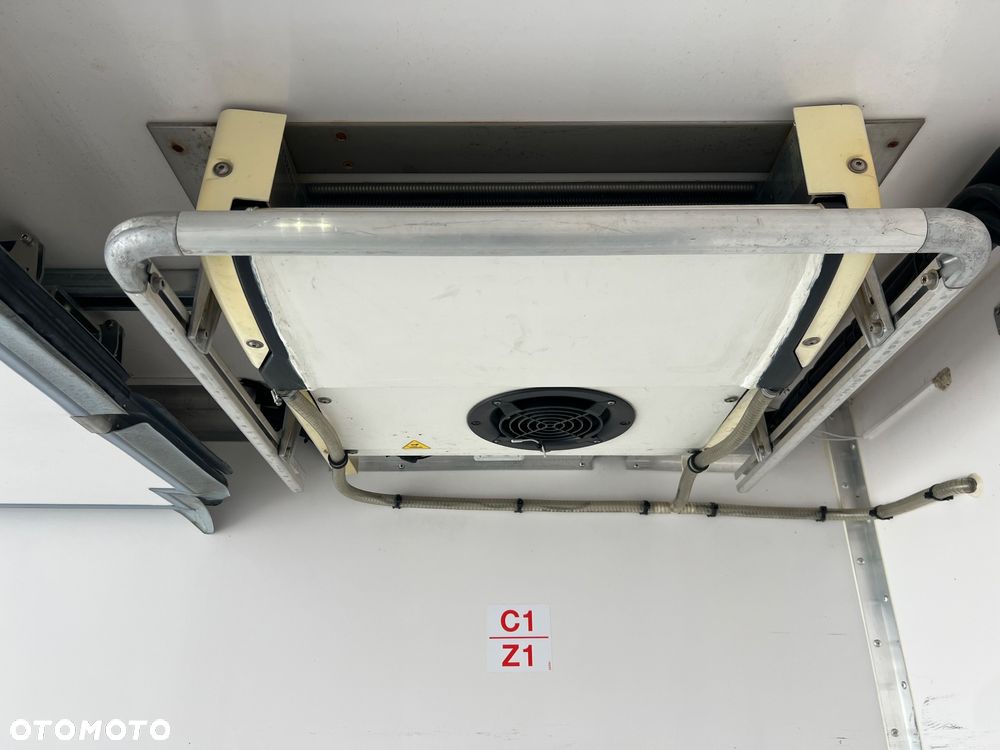 Renault D12 Carrier Supra 750 (156) - 10