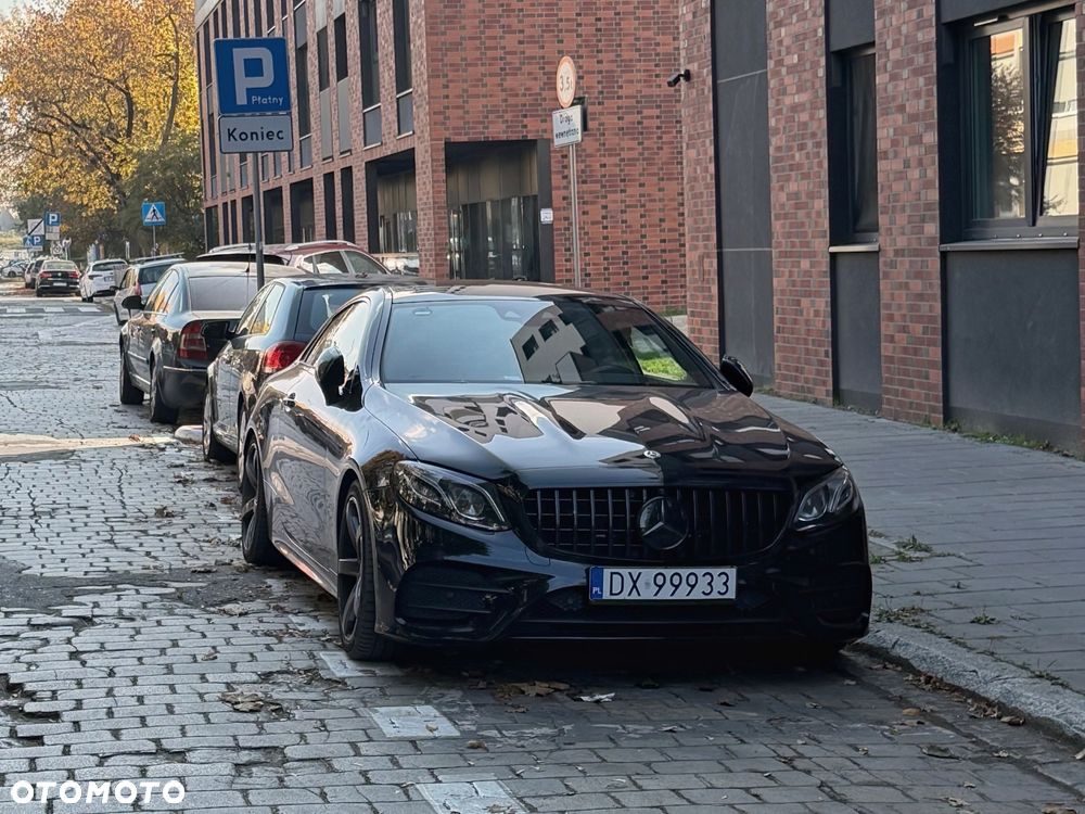 Mercedes-Benz Klasa E 400 4-Matic 9G-TRONIC - 1