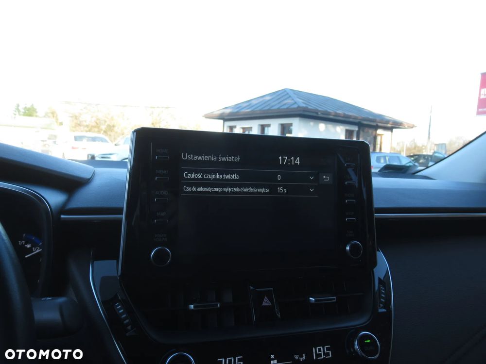 Toyota Corolla 1.5 Comfort MS - 24