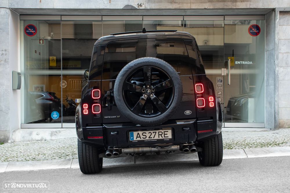 Land Rover Defender - 42