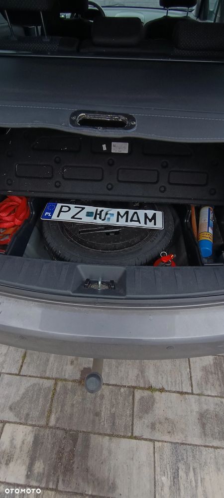 Hyundai i30 1.4 Classic + - 9