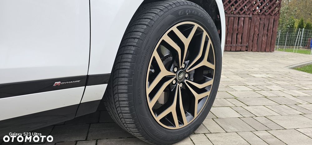 Land Rover Range Rover Evoque P300 R-Dynamic S - 13