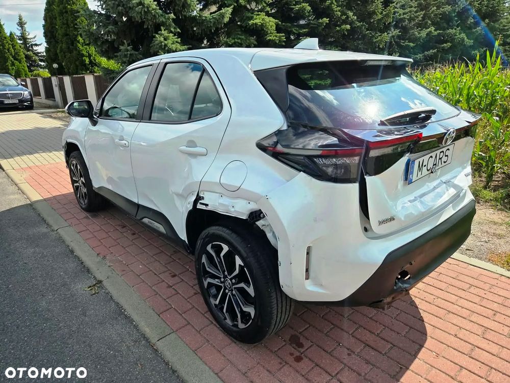 Toyota Yaris Cross Hybrid 1.5 Active - 11