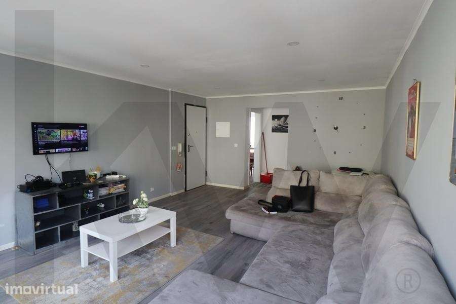 Apartamento T3 na Rua Damiao de Gois - Grande imagem: 2/13