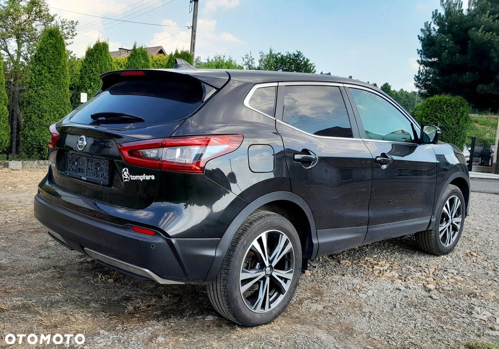 Nissan Qashqai - 16