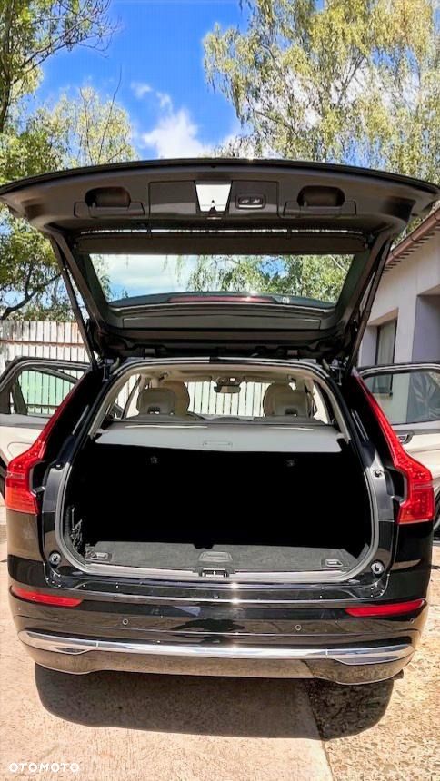 Volvo XC 60 B5 B AWD Ultimate Bright - 4