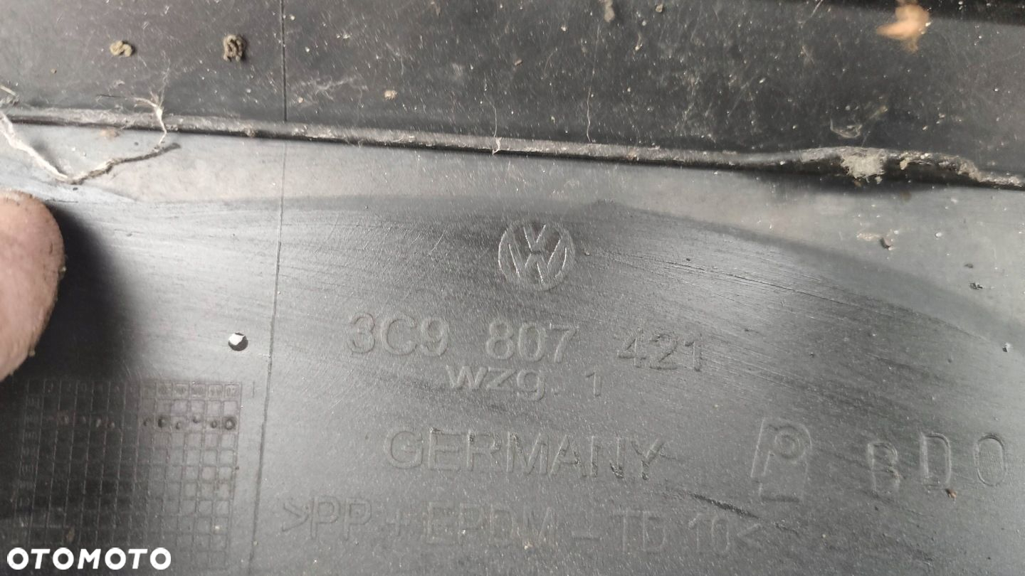 ZDERZAK TYŁ VW PASSAT B6 KOMBI LISTWY CHROM BOCZNE - 10