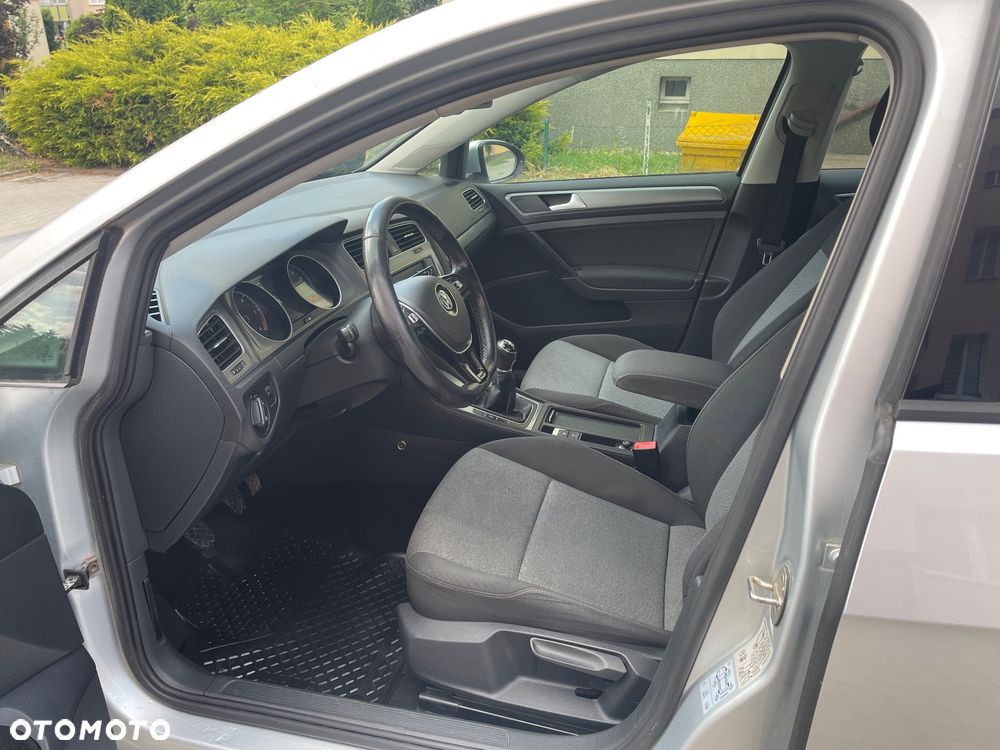 Volkswagen Golf 1.6 TDI BMT Comfortline - 16