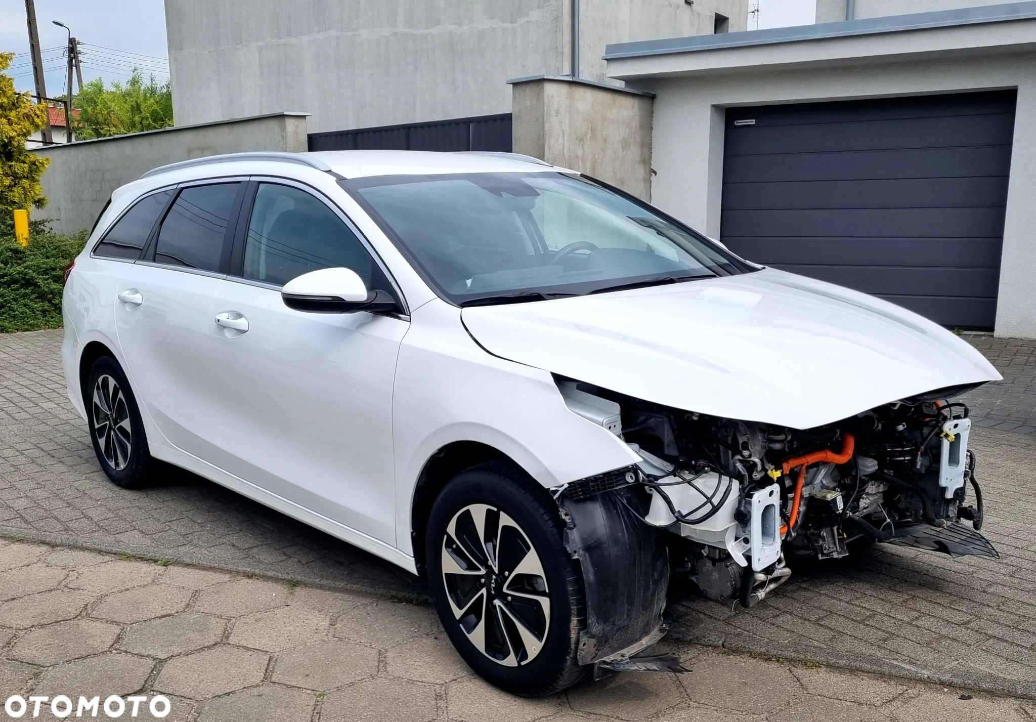 Kia Ceed SW 1.6 GDI DCT OPF Plug-in-Hybrid Inspiration - 2