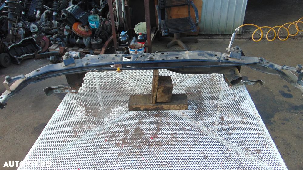 Trager Opel Zafira B an 2008 - 4