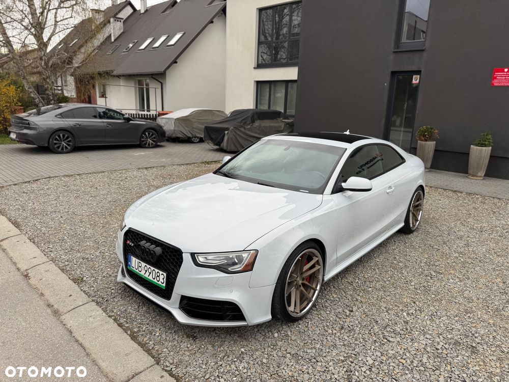 Audi RS5 Coupé Standard - 24