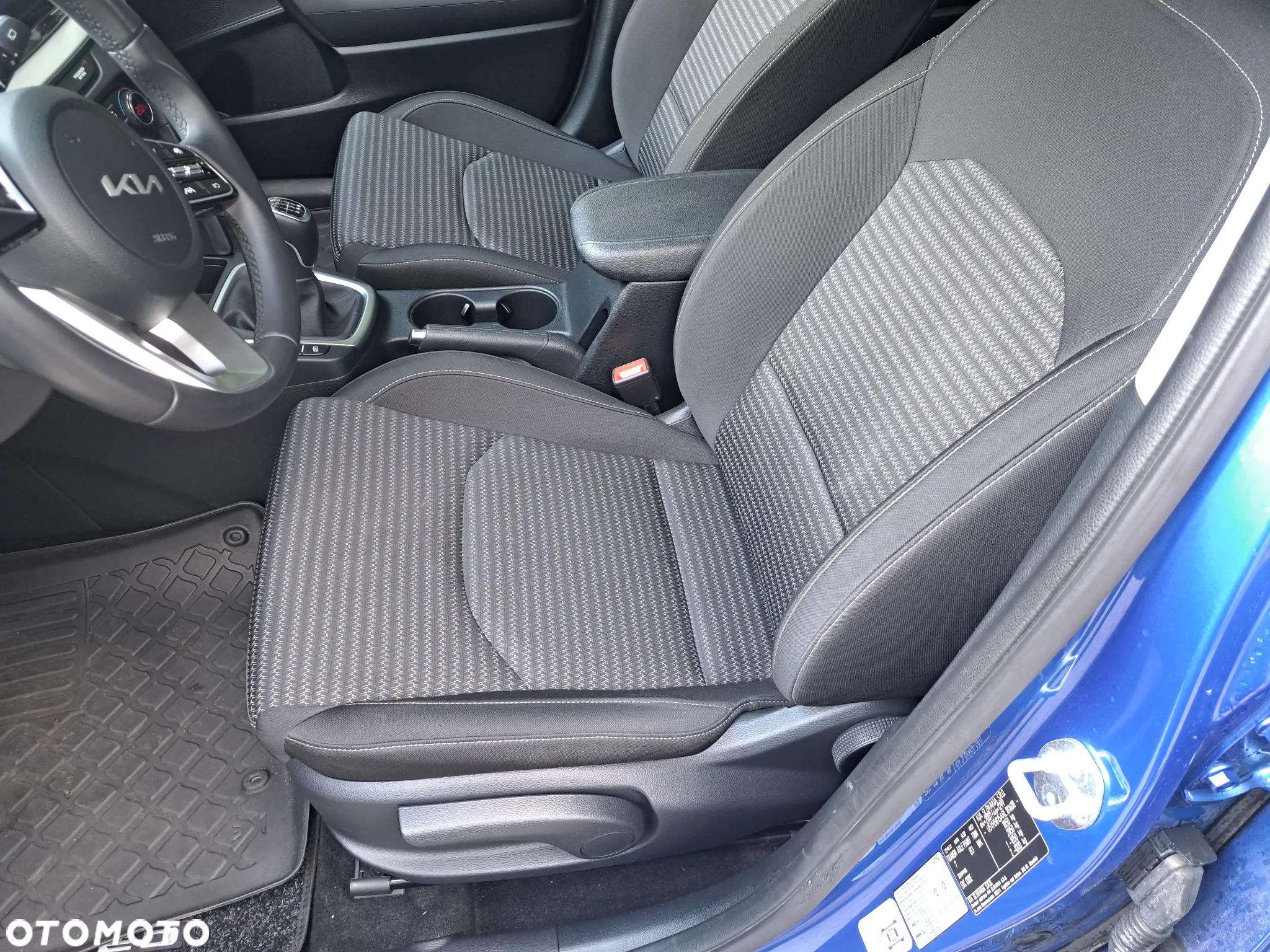 Kia Ceed 1.5 T-GDI M - 8