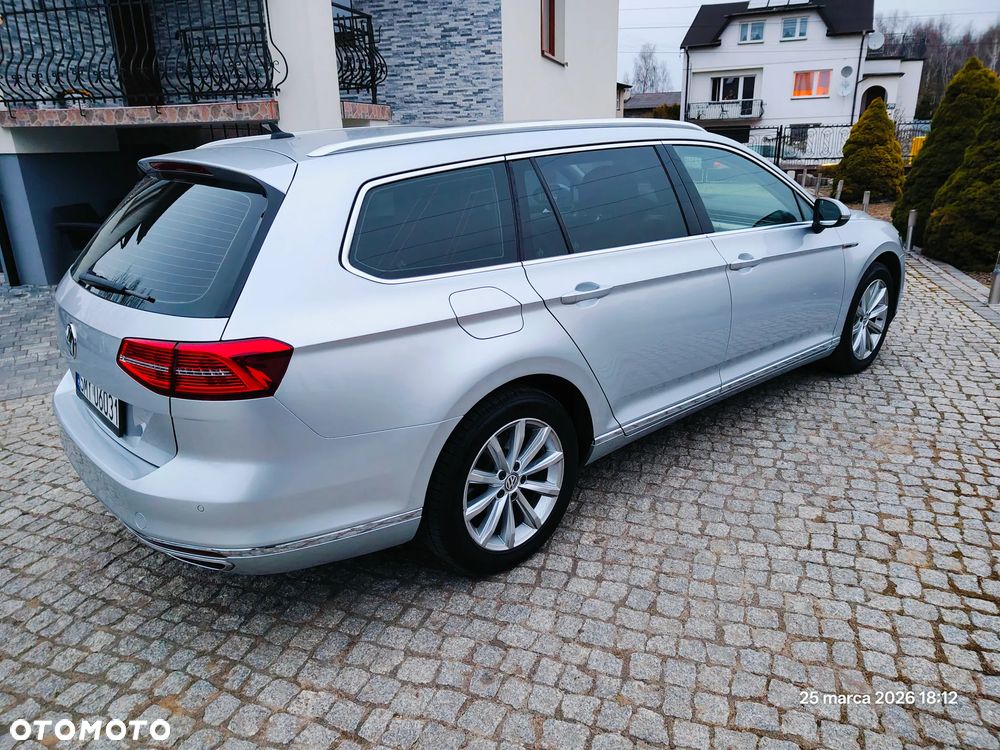Volkswagen Passat Variant 2.0 TDI BMT 4Mot Highline DSG - 26