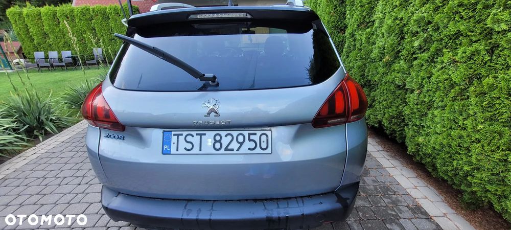 Peugeot 2008 1.6 BlueHDi Style - 6