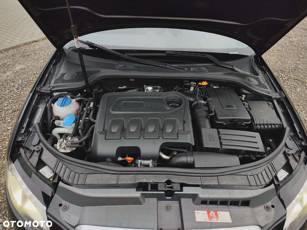 Audi A3 Sportback 2.0 TDI DPF S line Sportpaket (plus) - 38