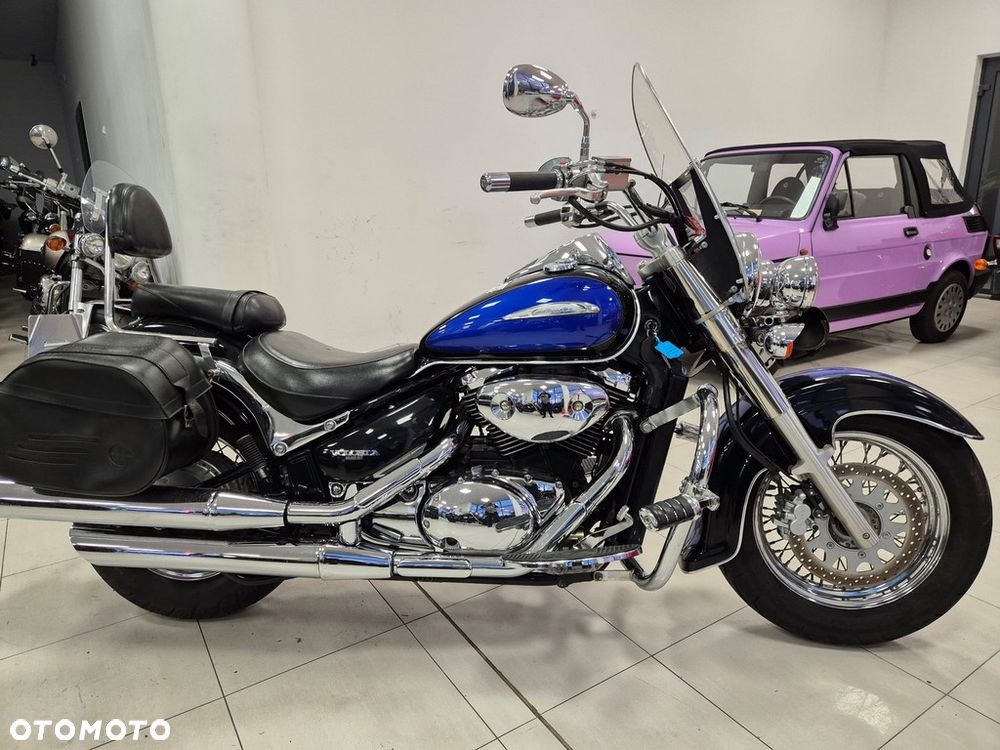 Suzuki Intruder - 23