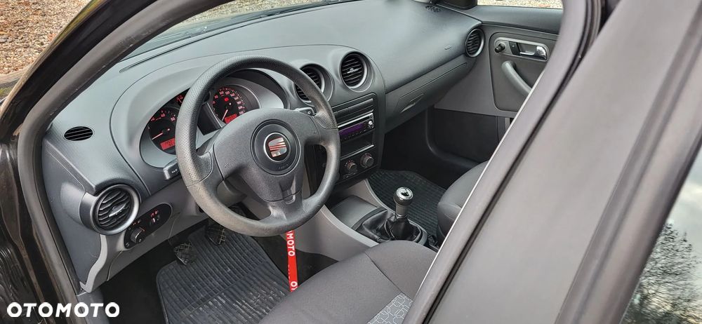 Seat Ibiza 1.2 12V Reference - 11