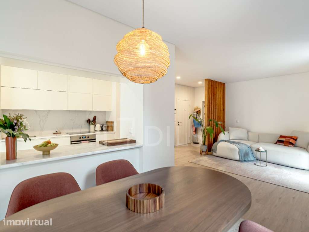 Apartamento T2 mobilado, com terraço e estacionamento junto às Amor... - Grande imagem: 5/20