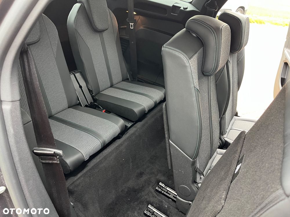Peugeot 5008 PureTech 130 EAT8 Stop & Start Allure Pack - 37