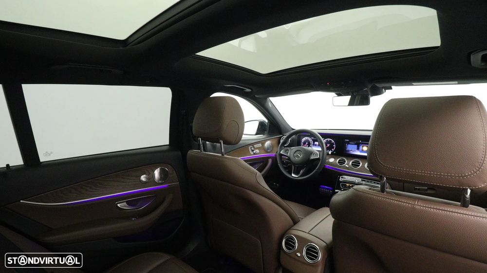 Mercedes-Benz E 220 d 4-Matic All Terrain Avantgarde - 38