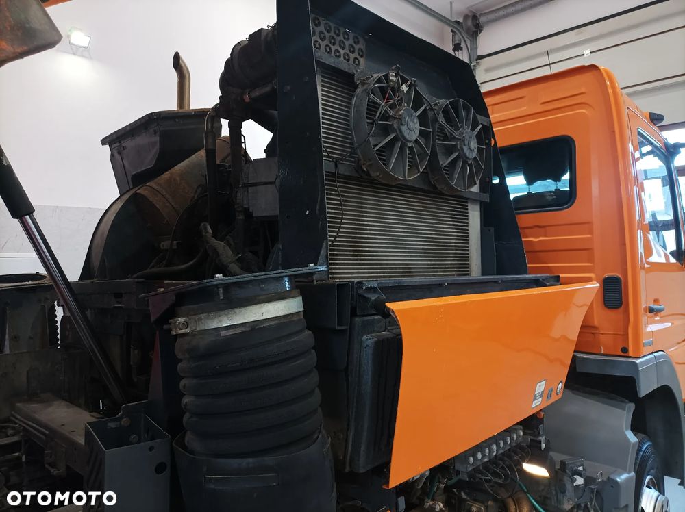 Mercedes-Benz Atego 1524 Zamiatarka Bucher Euro 5 EUnited PM10 Szczotki L/R 2 Silniki - 16