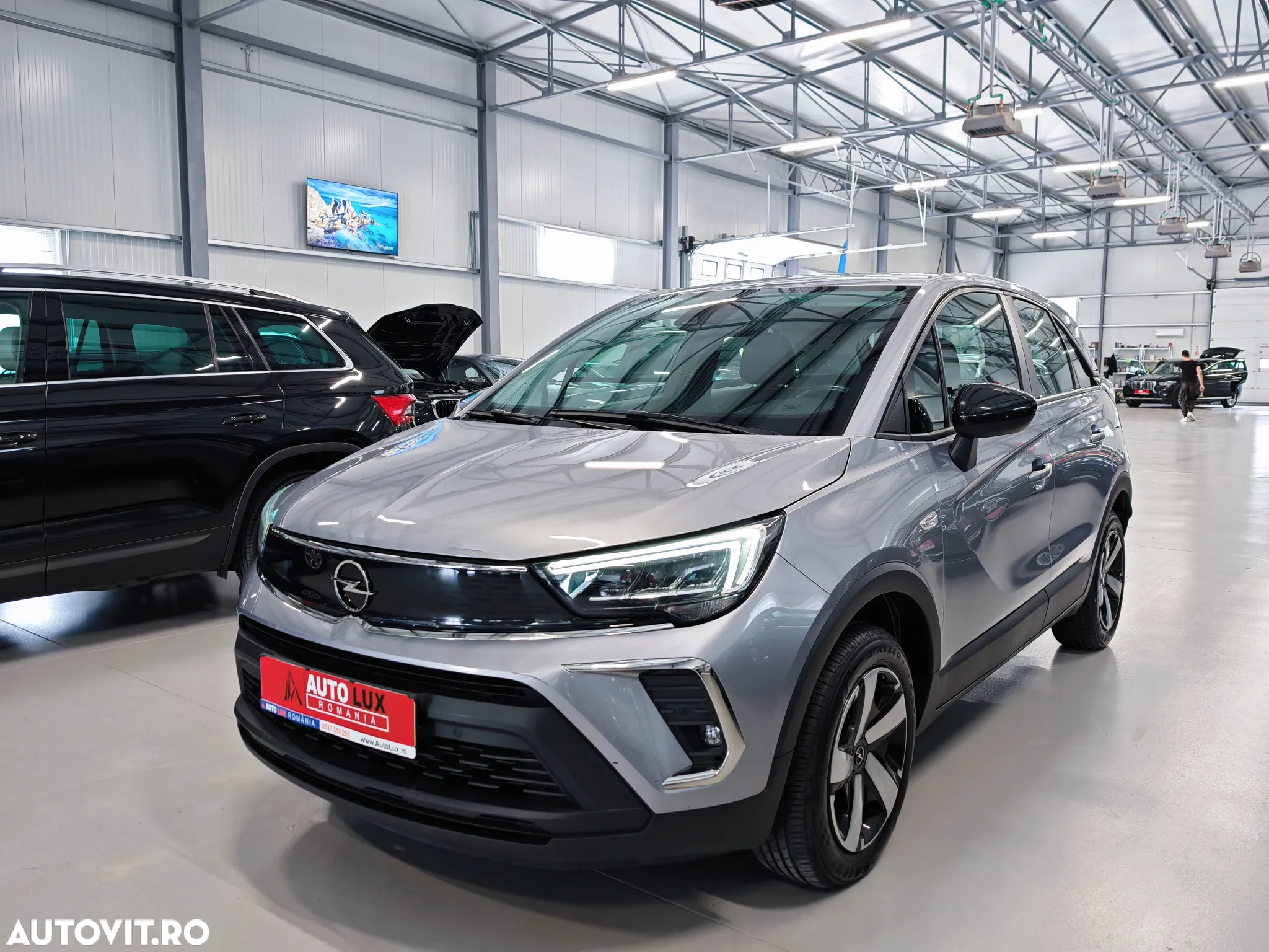 Opel Crossland 1.2 Business Edition - 24