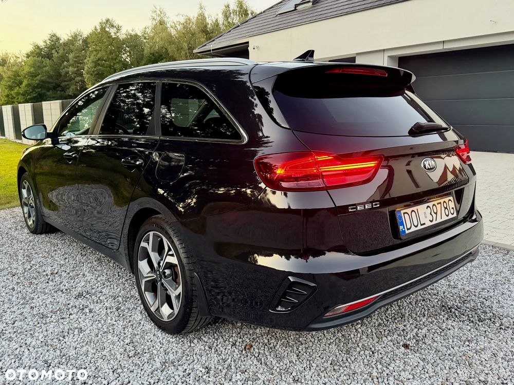 Kia Ceed - 7