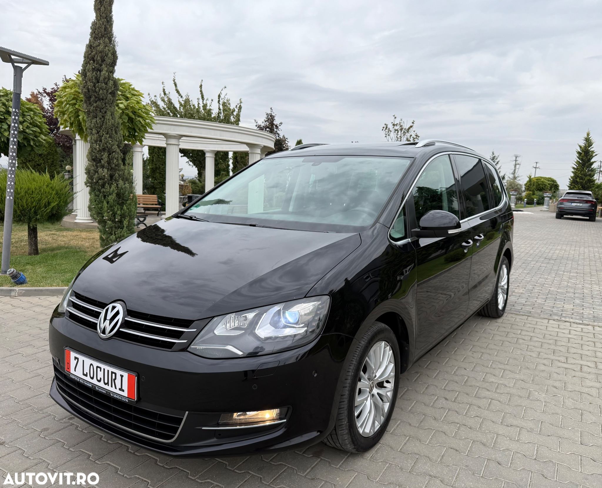 Volkswagen Sharan 2.0 TDI DSG Blue Motion Highline - 5