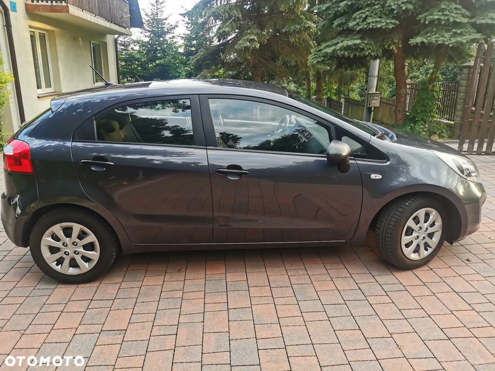 Kia Rio 1.2 Edition 7 - 4