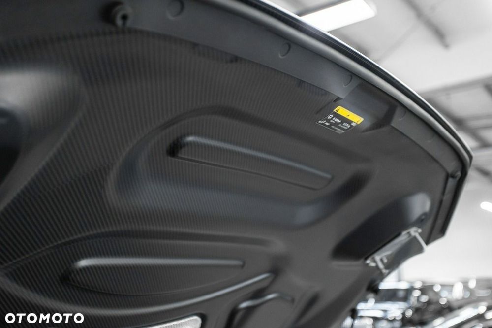 Audi RS6 Avant - 26