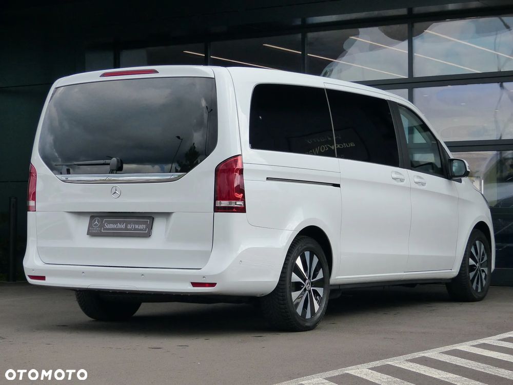 Mercedes-Benz Klasa V 300 d 4-Matic Avantgarde 9G-Tronic (d³ugi) - 4