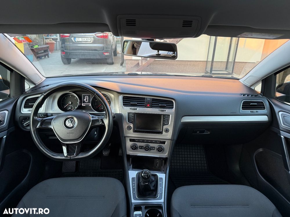 Volkswagen Golf 1.6 TDI BlueMotion Comfortline - 1