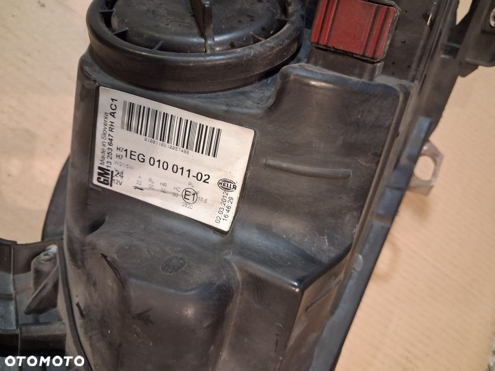 Lampa przód OPEL ASTRA IV J prawa lewa 1EG010011-01   1EG010011-02 - 10