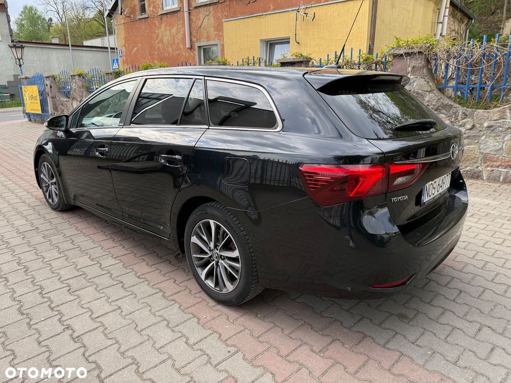 Toyota Avensis 2.0 D-4D Prestige - 7