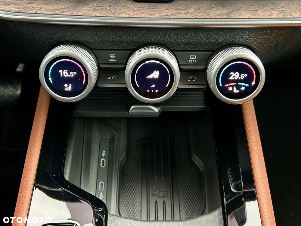 Skoda Superb 2.0 TSI 4x4 L&K DSG - 27