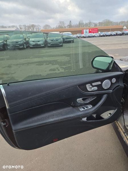 Mercedes-Benz Klasa E 450 4-Matic 9G-TRONIC - 21