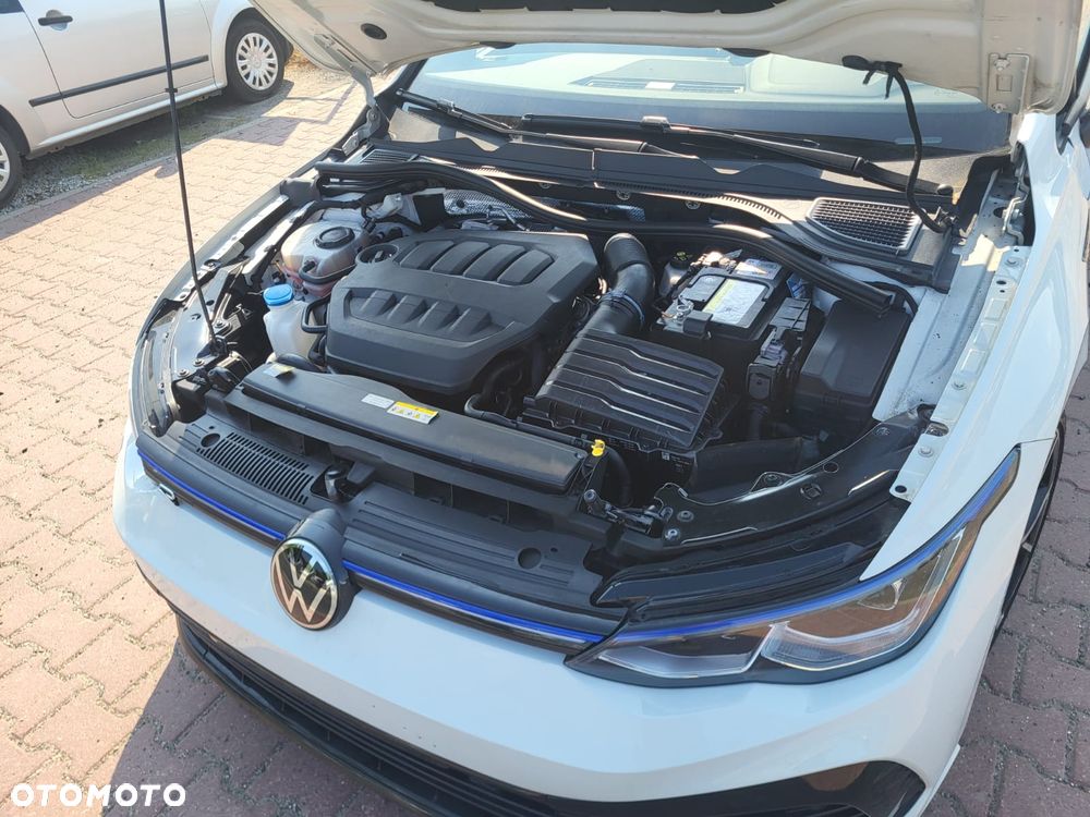 Volkswagen Golf - 35