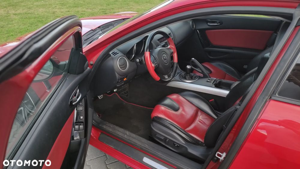Mazda RX-8 Revolution - 9