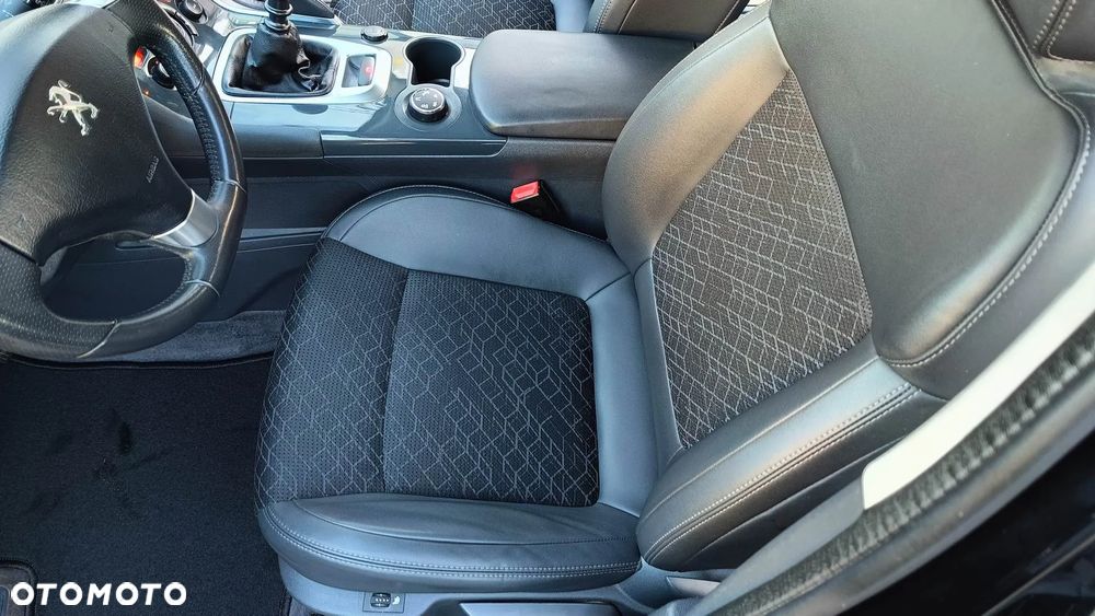 Peugeot 3008 2.0 BlueHDi Allure - 15