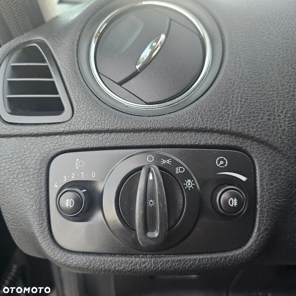 Ford Galaxy 2.0 Ghia - 23