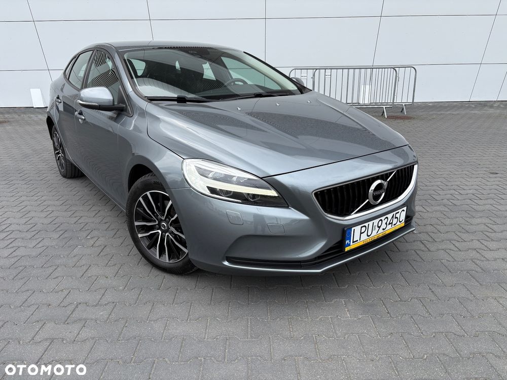 Volvo V40 D2 Momentum - 2