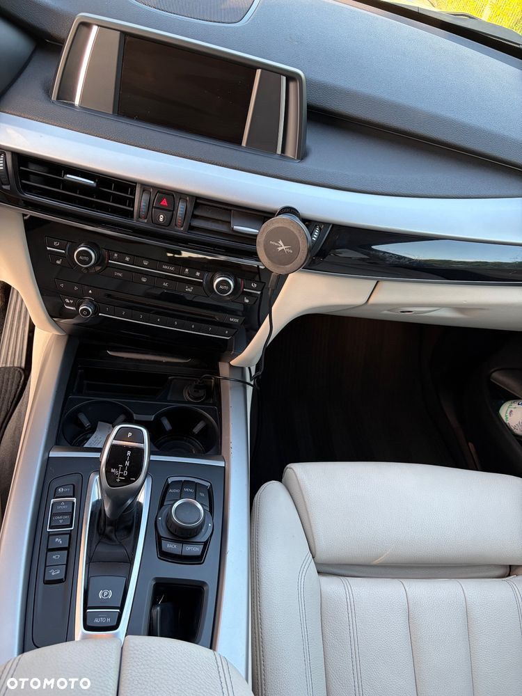 BMW X5 - 21